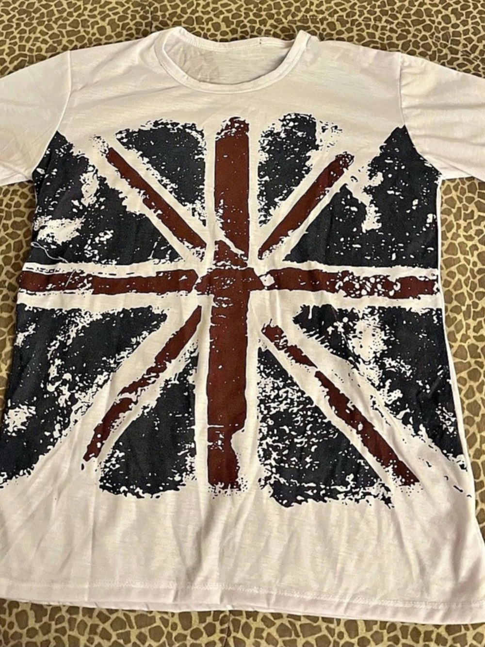 Graphic Union Jack T-Shirt in White & Black